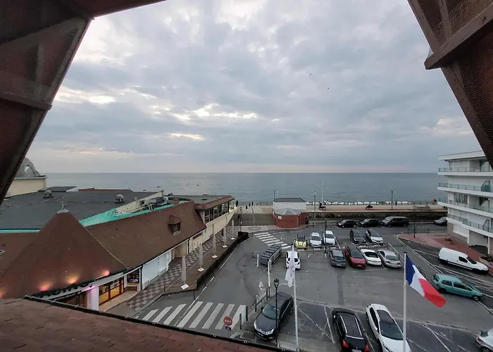 Le Repère Du Large *